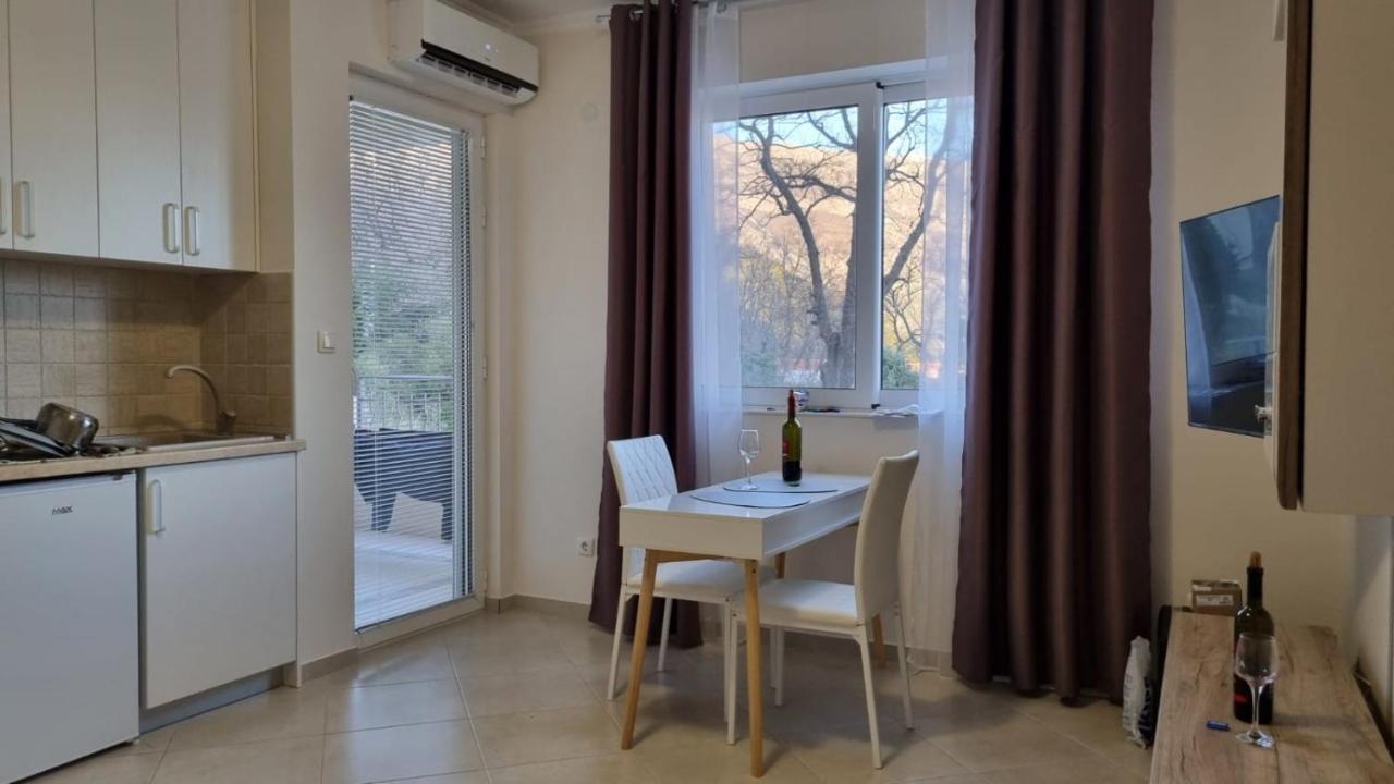 Greenhill-1 Sutomore Apartm Dış mekan fotoğraf